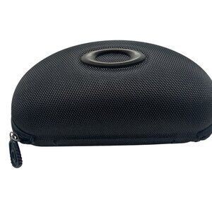 Oakley Hard Black Zippered Eyewear Case With Microfiber Cleaning Cloth